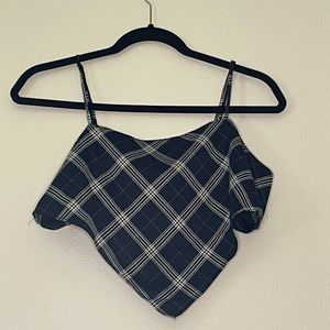 H&M shirt, size M, NEVER BEEN WORN :)